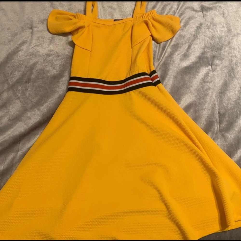 Yellow , Girls dress from rainbow.